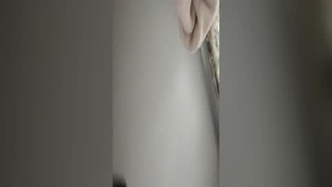 Snapshot of a6909 chatting on 06.14.26 Bree Anna online show from 06.14.26