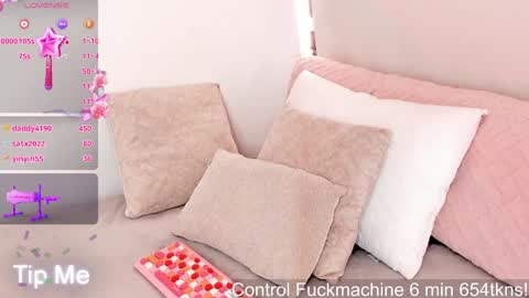 Alexandra  online show from 01.12.25