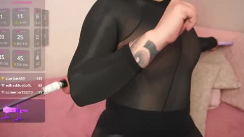 Alexandra  online show from 03.06.25