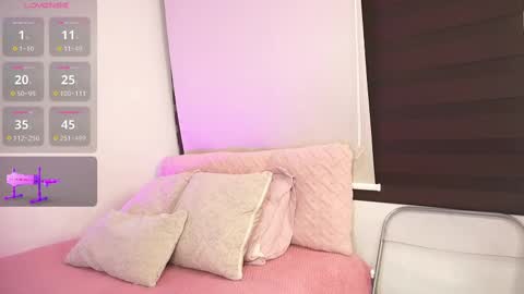 Alexandra  online show from 03.10.25