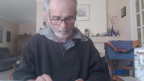 Snapshot of aalex1717 chatting on 05.16.26 Aalex1717 online show from 05.16.26