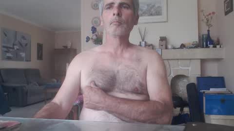Snapshot of aalex1717 chatting on 06.05.26 Aalex1717 online show from 06.05.26