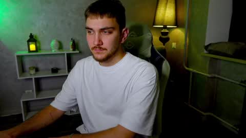 Snapshot of aalexxxxxx chatting on 12.09.24 Alex online show from 12.09.24