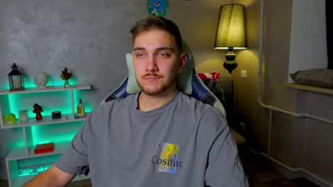 Snapshot of aalexxxxxx chatting on 12.20.24 Alex online show from 12.20.24