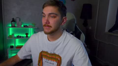 Snapshot of aalexxxxxx chatting on 01.13.25 Alex online show from 01.13.25