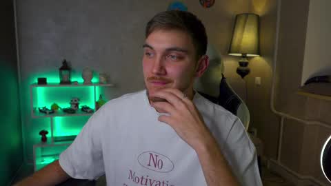 Snapshot of aalexxxxxx chatting on 02.12.25 Alex online show from 02.12.25