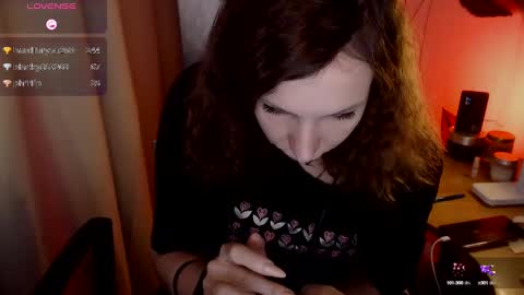 Snapshot of aamazingjoi chatting on 02.11.25 Katie online show from 02.11.25