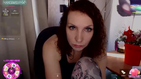 Snapshot of aamazingjoi chatting on 02.19.25 Katie online show from 02.19.25