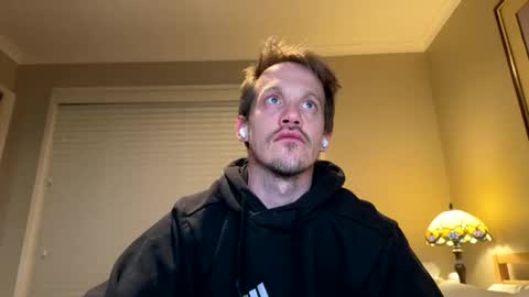 Snapshot of aanal341330 chatting on 10.02.25 Kris online show from 10.02.25