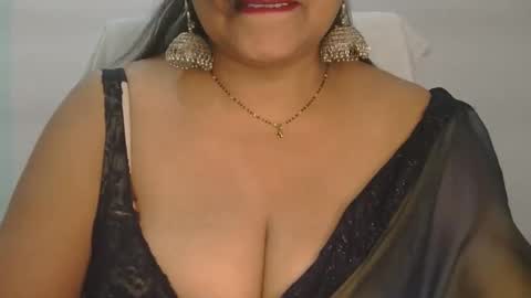 Snapshot of aaradhya_sexy_88 chatting on 05.22.26 aaradhya_sexy_88 online show from 05.22.26