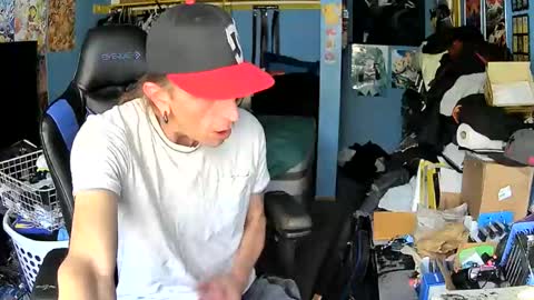 Snapshot of aaron111dub chatting on 05.21.26 NorCalLongSlong online show from 05.21.26