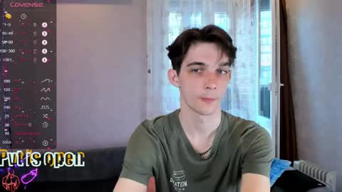 Snapshot of aaron_bang chatting on 05.08.26 Aaron Bang online show from 05.08.26