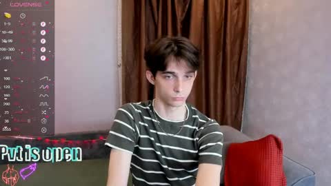 Snapshot of aaron_bang chatting on 06.01.26 Aaron Bang online show from 06.01.26