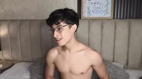 Aaron Ezequiel online show from 01.13.26