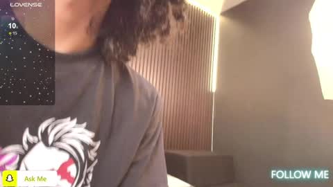 Snapshot of aaron_jassell1 chatting on 02.19.25 Aaron and Jassell online show from 02.19.25