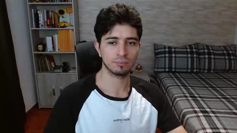 Aaron online show from 11.11.25