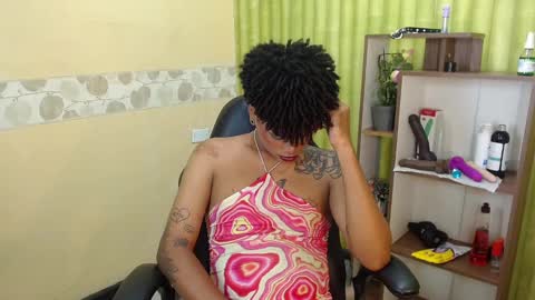 im NiallDun online show from 02.18.25