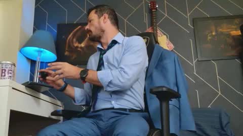 Aaron online show from 09.11.25