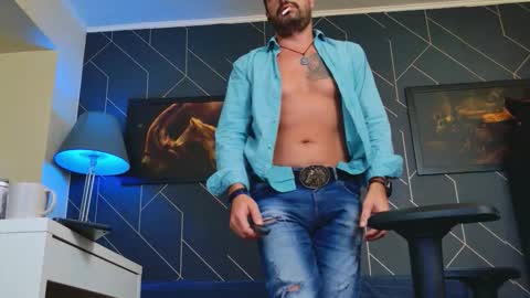 Aaron online show from 09.18.25