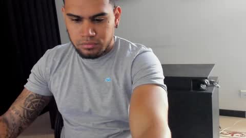 ig aaron hunter123 online show from 04.04.26