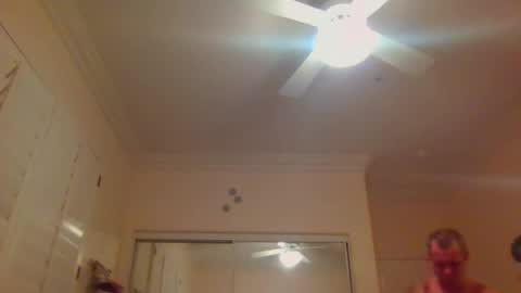 aaronprezent online show from 10.29.25