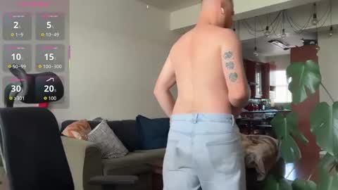 Scrufffypup online show from 10.31.25