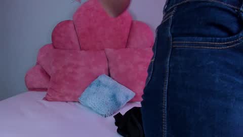 Snapshot of aashleytaylor chatting on 02.02.25 AASHLEY online show from 02.02.25