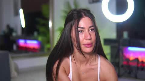 Snapshot of abbela_white chatting on 05.19.26 Alexa online show from 05.19.26