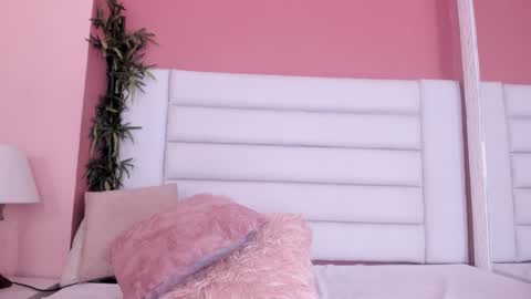 abbey_walker online show from 01.31.25