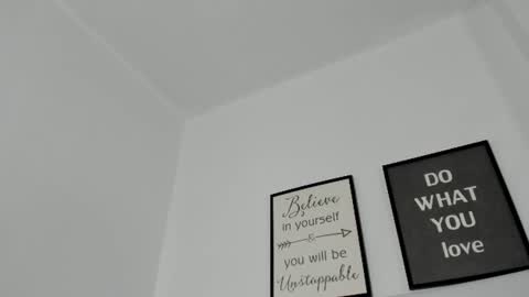 abbey_walker online show from 07.04.26