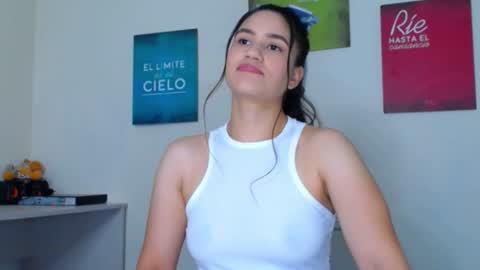 Abbie Hard  --------------- Streaming from 0800 - 0400 UTC-5 online show from 12.21.24