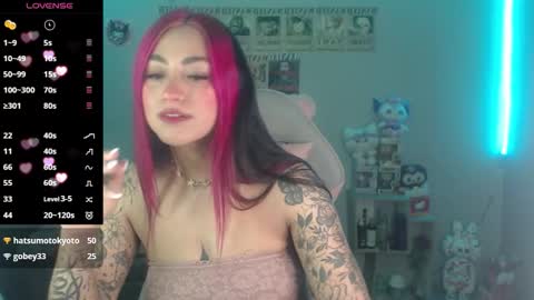 Snapshot of abbie_stone_ chatting on 03.19.26 abbie 70OFF online show from 03.19.26