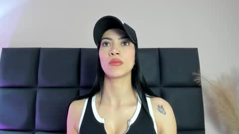 Abbie Joness online show from 10.08.25