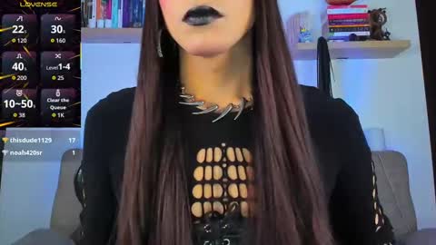 Abbigail Fuster  online show from 09.23.25