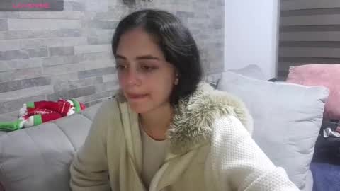 Snapshot of abby_jensen chatting on 12.21.24 abby jense online show from 12.21.24