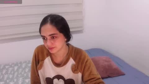 Snapshot of abby_jensen chatting on 09.17.25 abby jense online show from 09.17.25