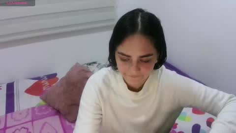 Snapshot of abby_jensen chatting on 10.19.25 abby jense online show from 10.19.25