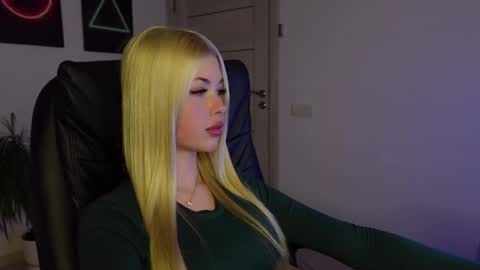 ABBY LAKER online show from 01.23.25