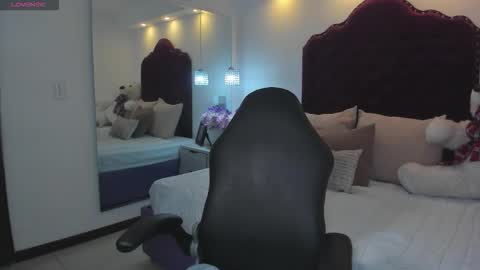 Abby Roux online show from 10.24.25