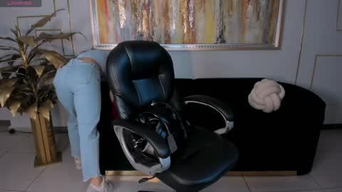 Snapshot of abbydalton chatting on 04.18.26 Abby Dalton online show from 04.18.26