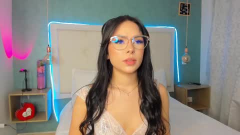 Snapshot of abbydixon1 chatting on 02.21.25 Abby Dixon  online show from 02.21.25