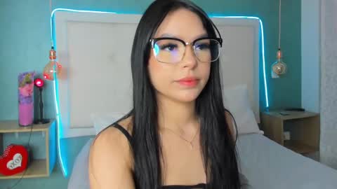 Snapshot of abbydixon1 chatting on 02.22.25 Abby Dixon  online show from 02.22.25