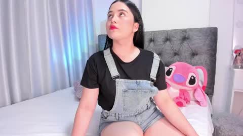 Snapshot of abbyfoxx_ chatting on 03.05.25 Abby online show from 03.05.25