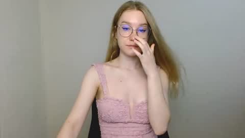 Snapshot of abbymoore__ chatting on 07.03.26 Abby Lovense is active online show from 07.03.26