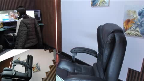 Abby Stones online show from 03.11.25