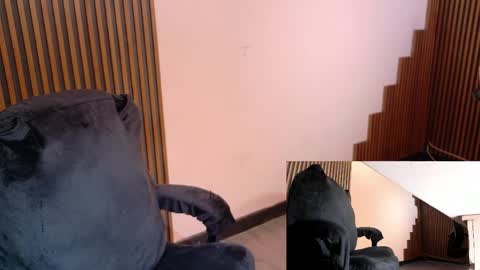 Snapshot of abbystones chatting on 05.28.26 Abby Stones online show from 05.28.26