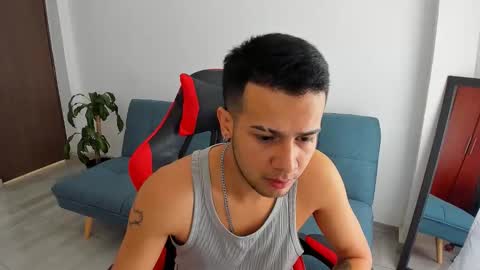 Independence model AbelAsburgo online show from 03.23.26