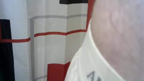 Snapshot of abercrombieguy22 chatting on 10.20.25 AbercrombieGuy22 online show from 10.20.25