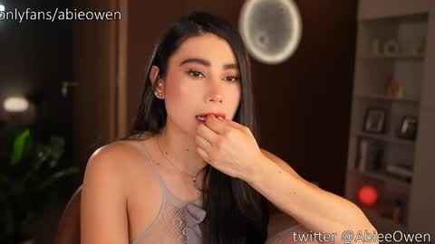Snapshot of abie_owen chatting on 05.12.26 abie_owen online show from 05.12.26