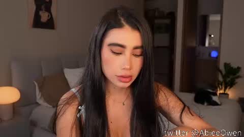 abie_owen online show from 07.23.26